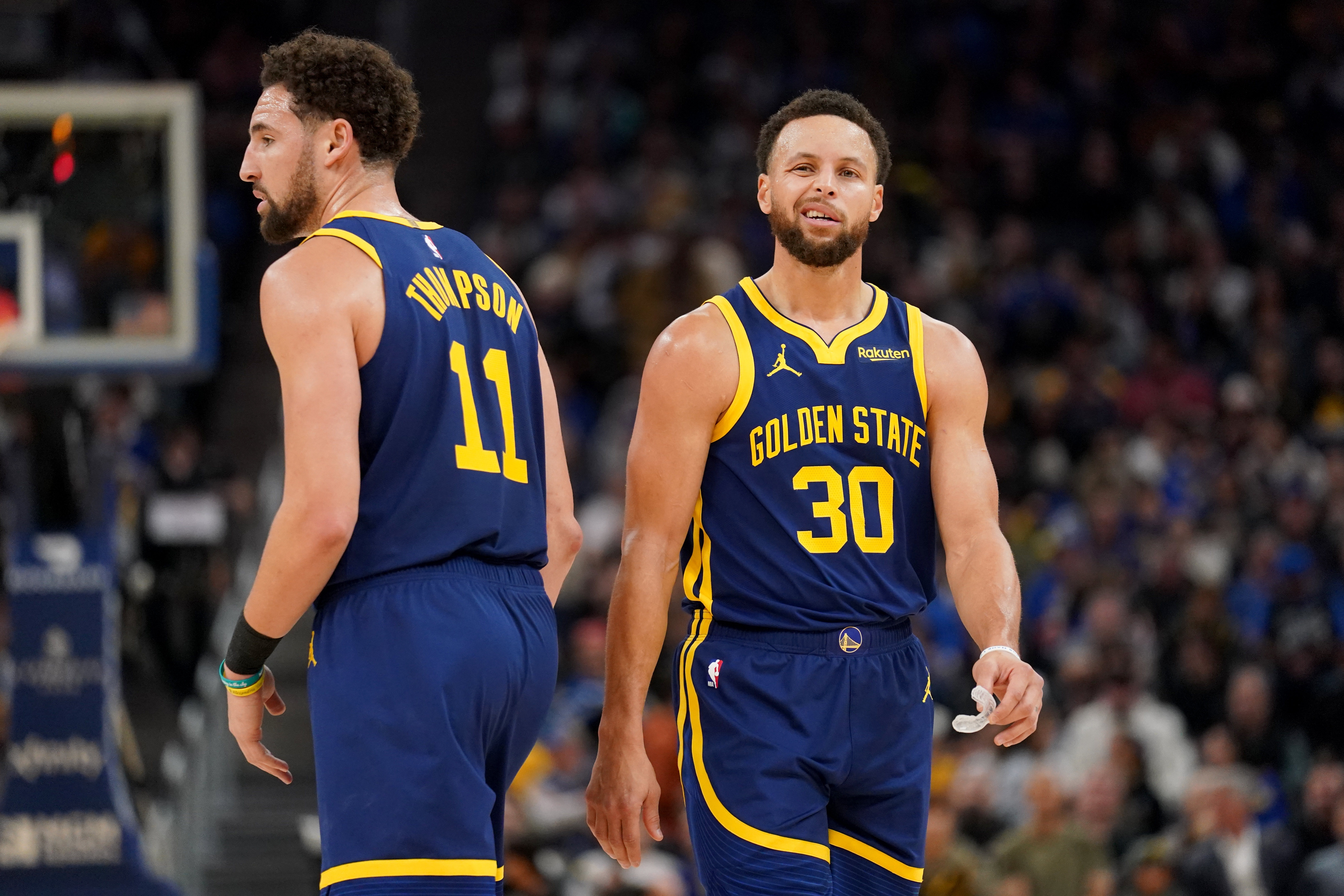 NBA彩经：稳住附加赛资格 勇士扑灭热火 湖人不敌雄鹿